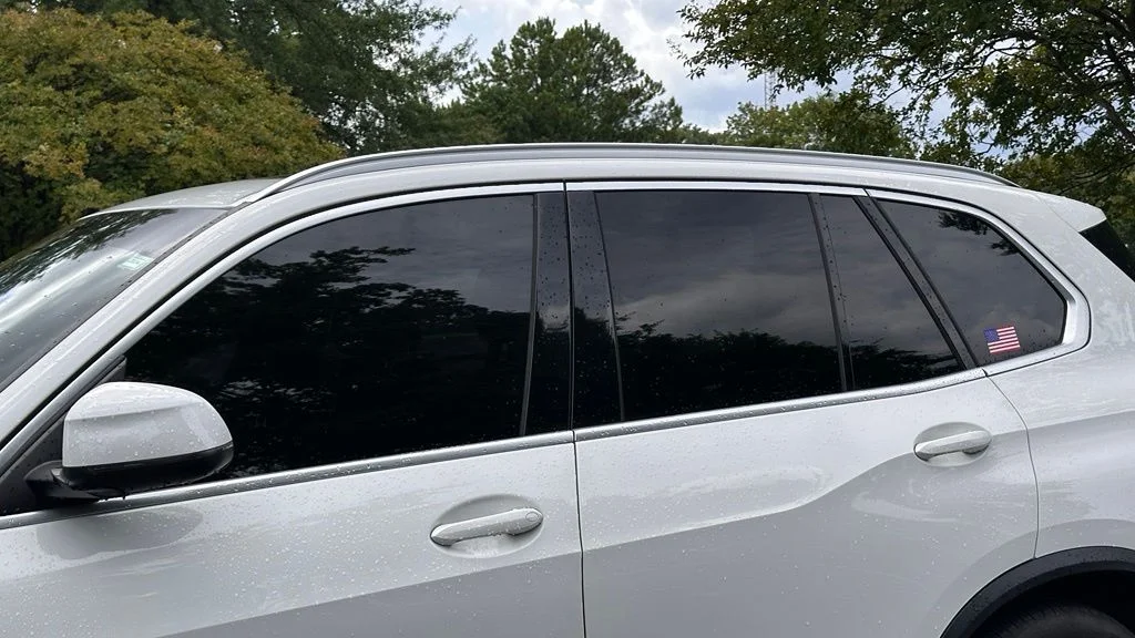 Used 2024 Alpine White BMW xDrive40i image 17