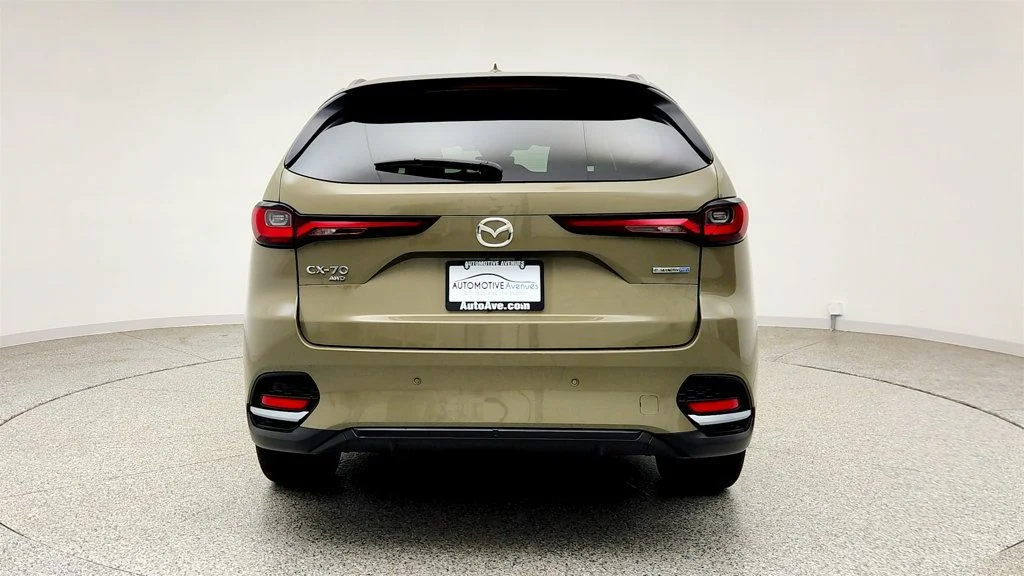 Used 2025 Zircon Sand Metallic Mazda Premium Package AWD image 6