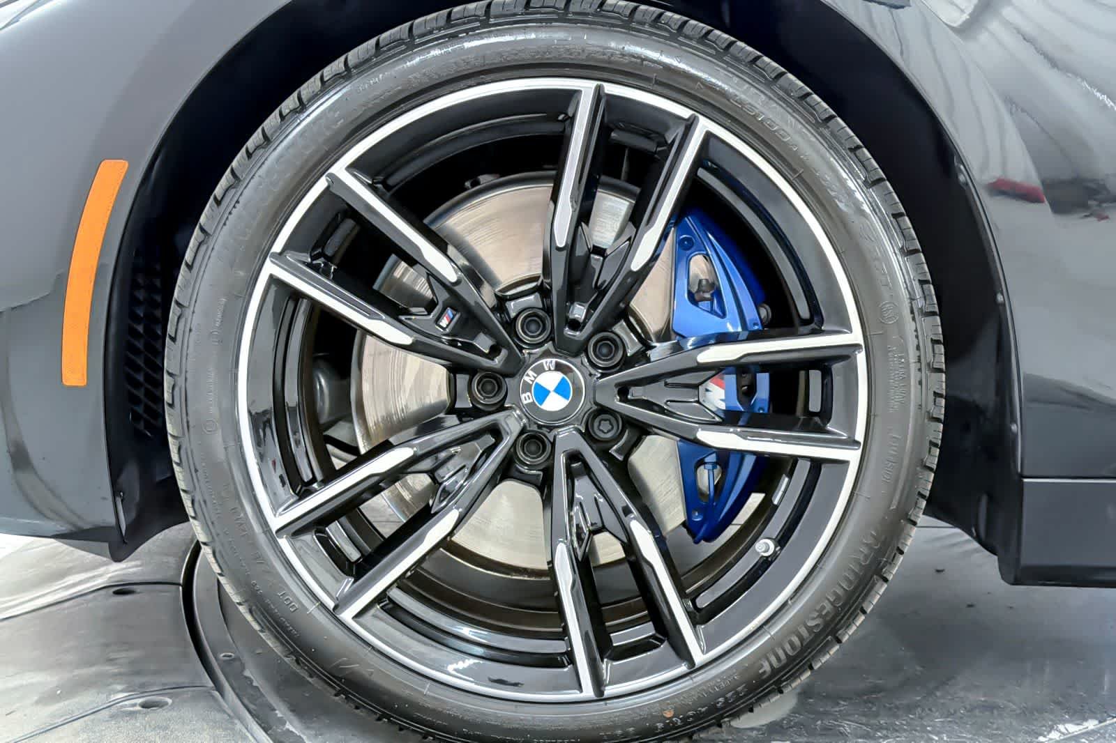 Used 2025 Black Sapphire Metallic BMW M440i xDrive image 12