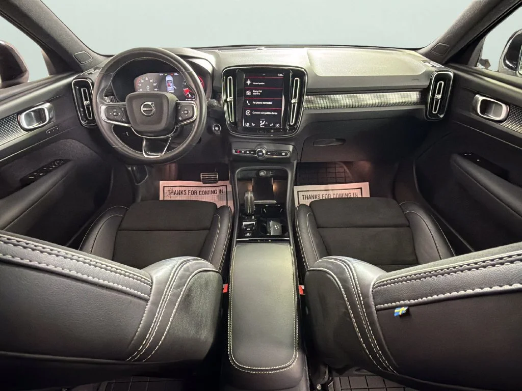 2021 Volvo XC40 R-Design - Photo 31