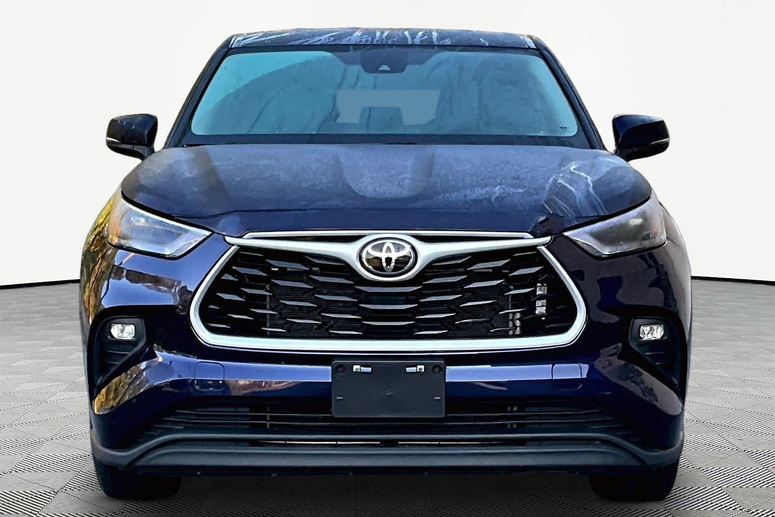 Used 2023 Blueprint Toyota LE image 4
