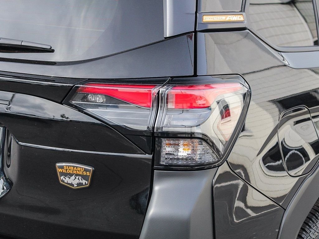 New 2026 CRYSTAL BLACK SILICA Subaru Wilderness image 7