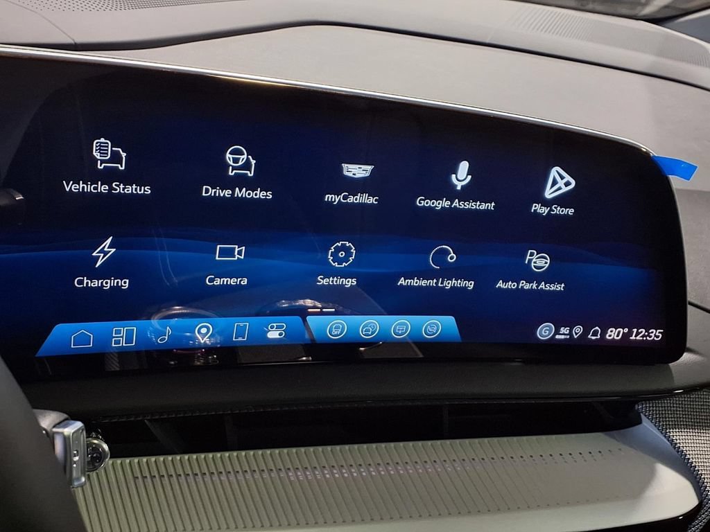 2027 Cadillac OPTIQ Sport - Photo 16