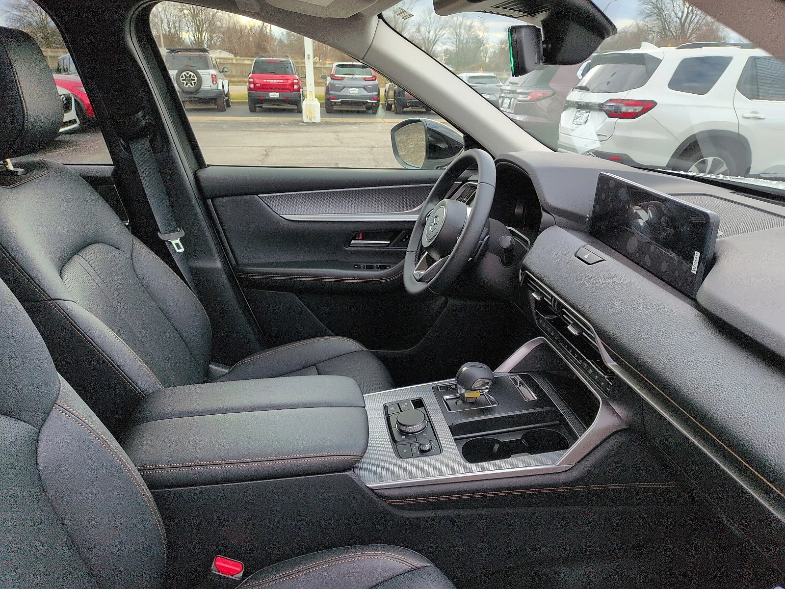 New 2026 Rhodium White Premium Mazda 3.3 Turbo Premium image 7