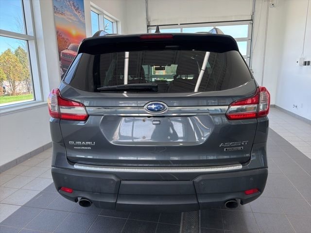 Used 2019 Magnetite Gray Metallic Subaru Touring image 4
