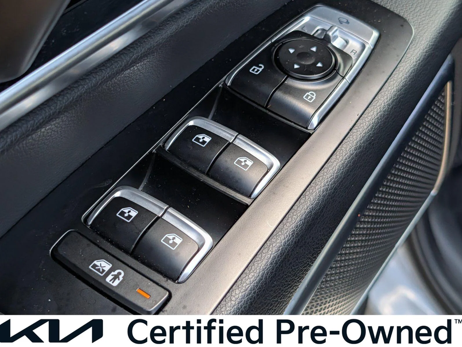 Used 2024 Wolf Gray Kia SX X-Line image 15