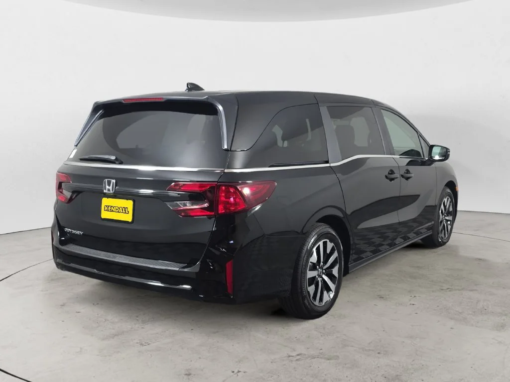 2026 Honda Odyssey EX-L - Photo 28