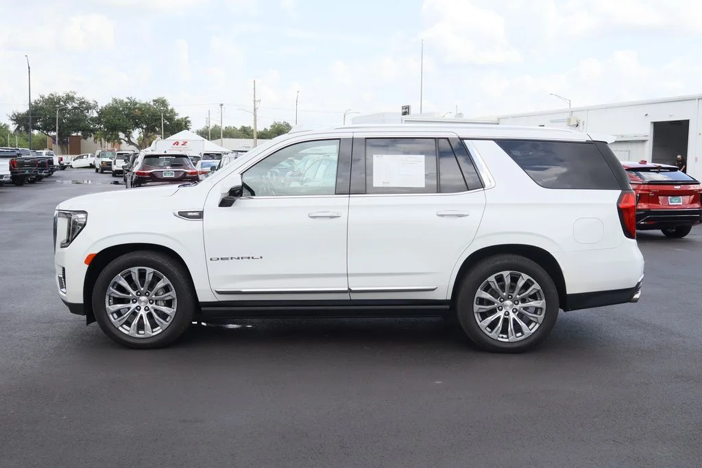 Used 2021 White GMC Denali image 6