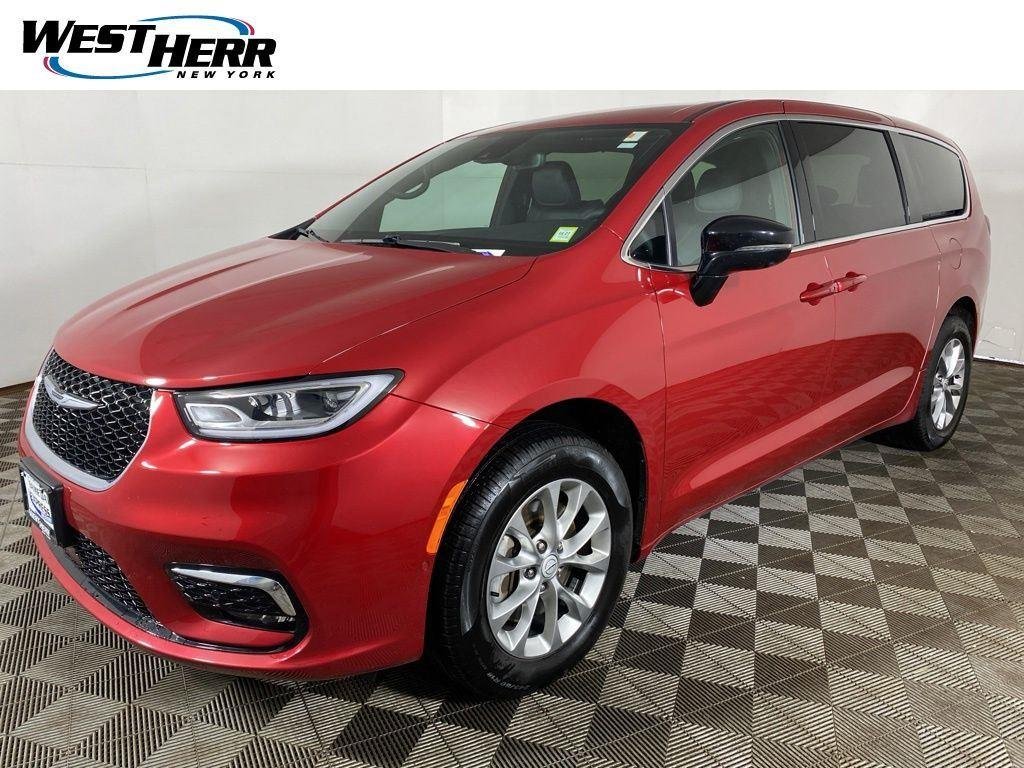 Used 2026 Red Hot Pearlcoat Chrysler Select AWD image 25