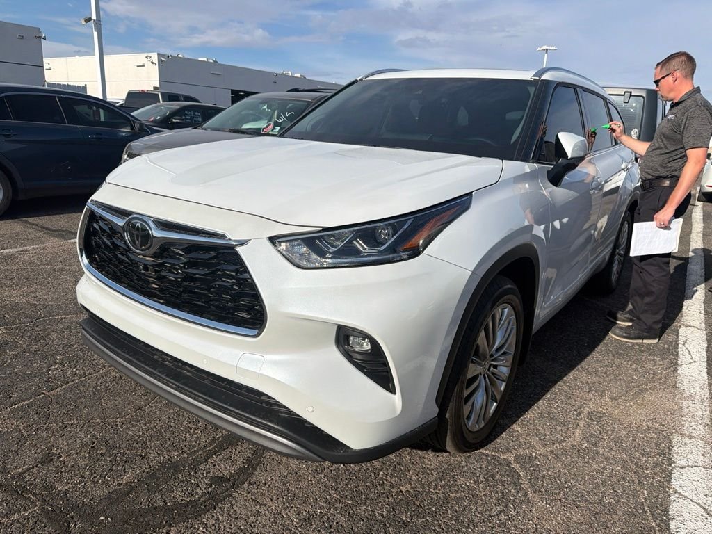Used 2026 Beige Toyota Platinum image 1
