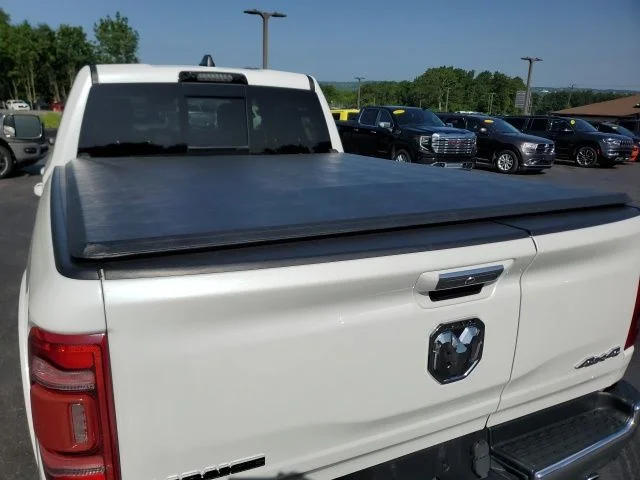 Used 2022 White Ram Laramie image 10
