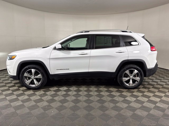 Used 2021 White Jeep Limited image 7
