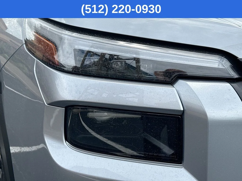 New 2026 ICE SILVER METALLIC Subaru Touring image 39