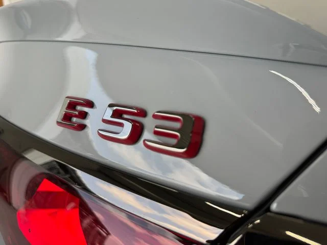 New 2026 MANUFAKTUR Alpine Gray Mercedes-Benz E 53 AMG® image 38