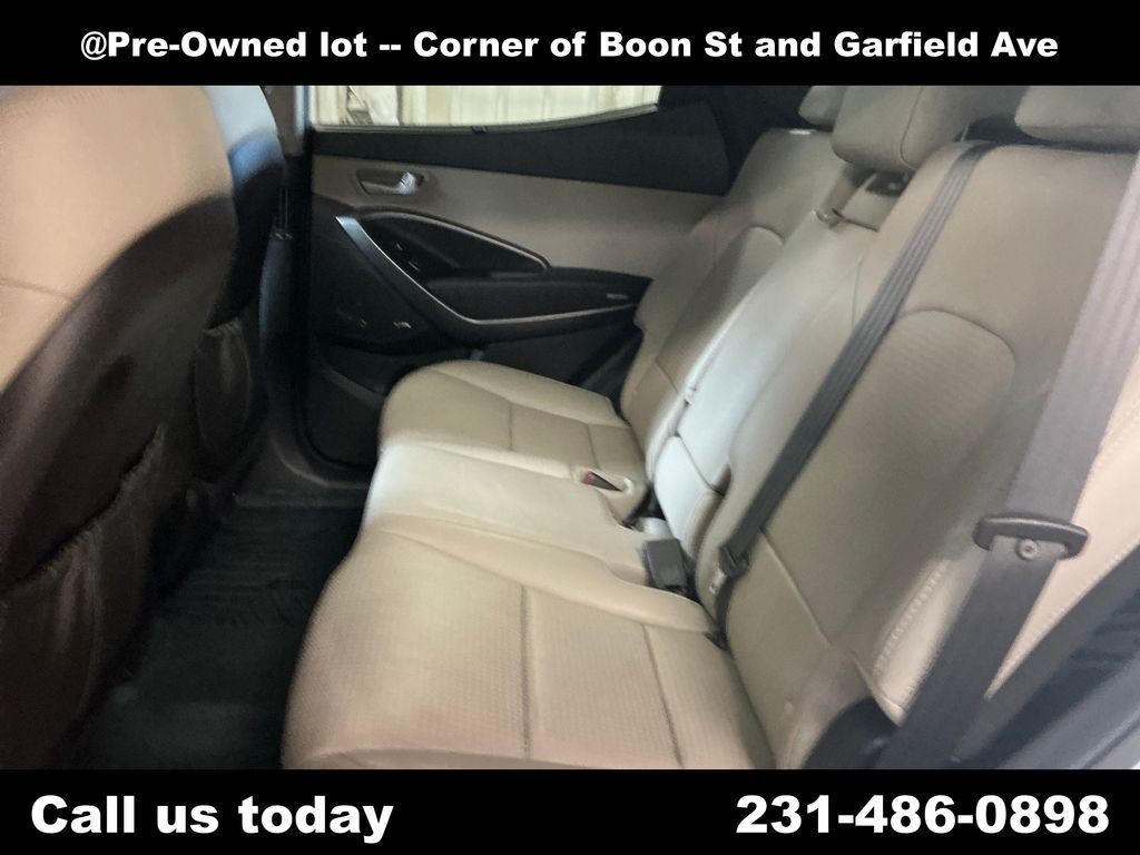 Used 2014 White Hyundai 2.0T image 26