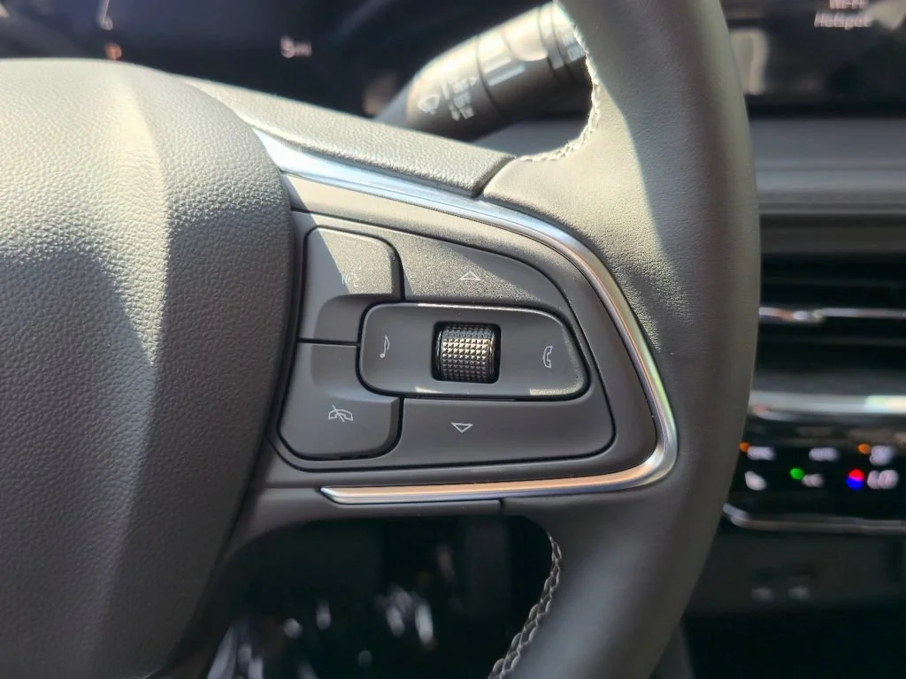 New 2026 Ocean Blue Metallic Buick Avenir image 21