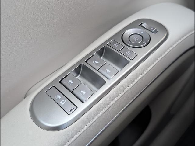 New 2026 Titan Green Hyundai Limited AWD image 18