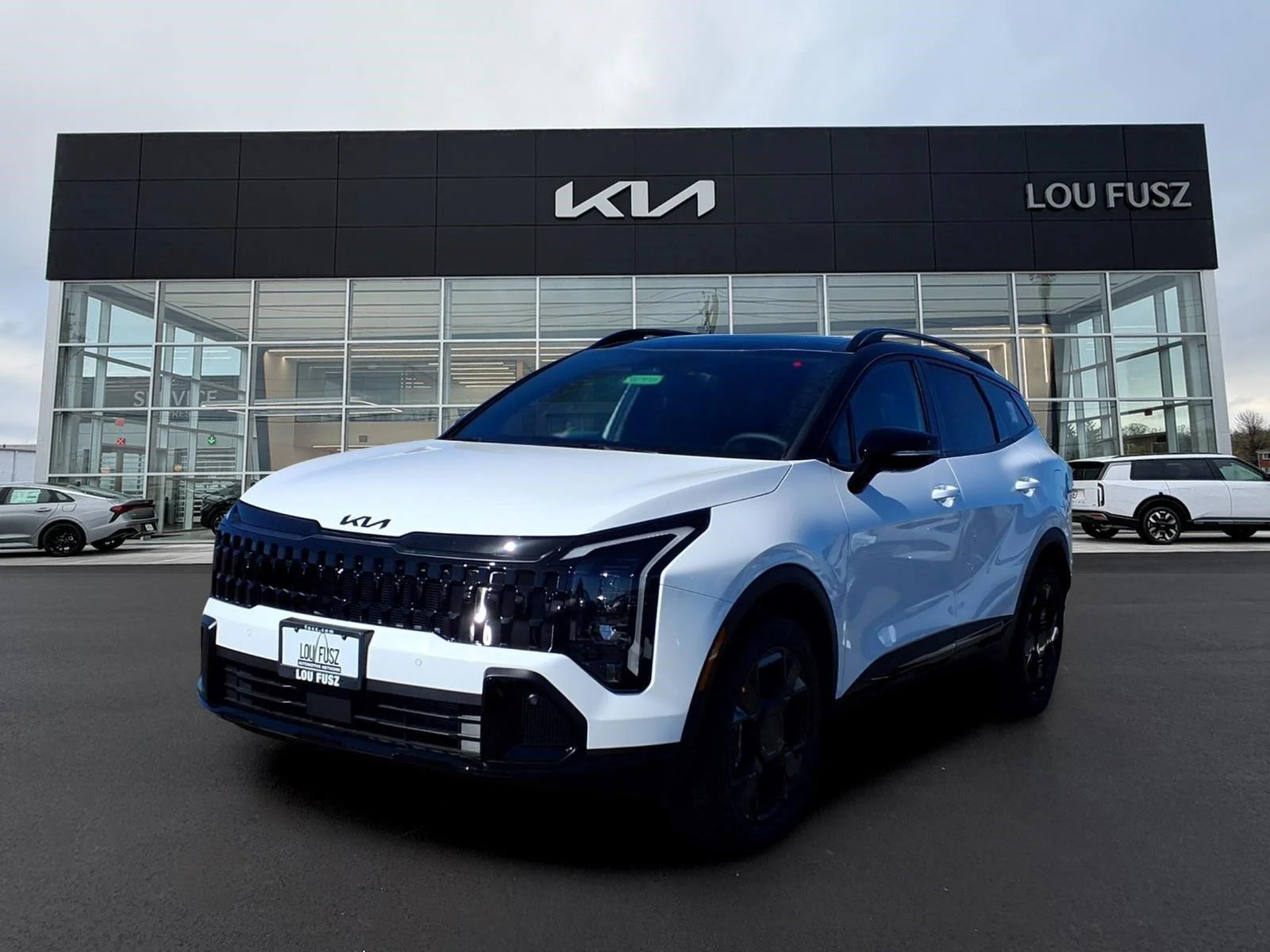 New 2027 Glacial White Pearl / Black Ro Kia X-Line image 1