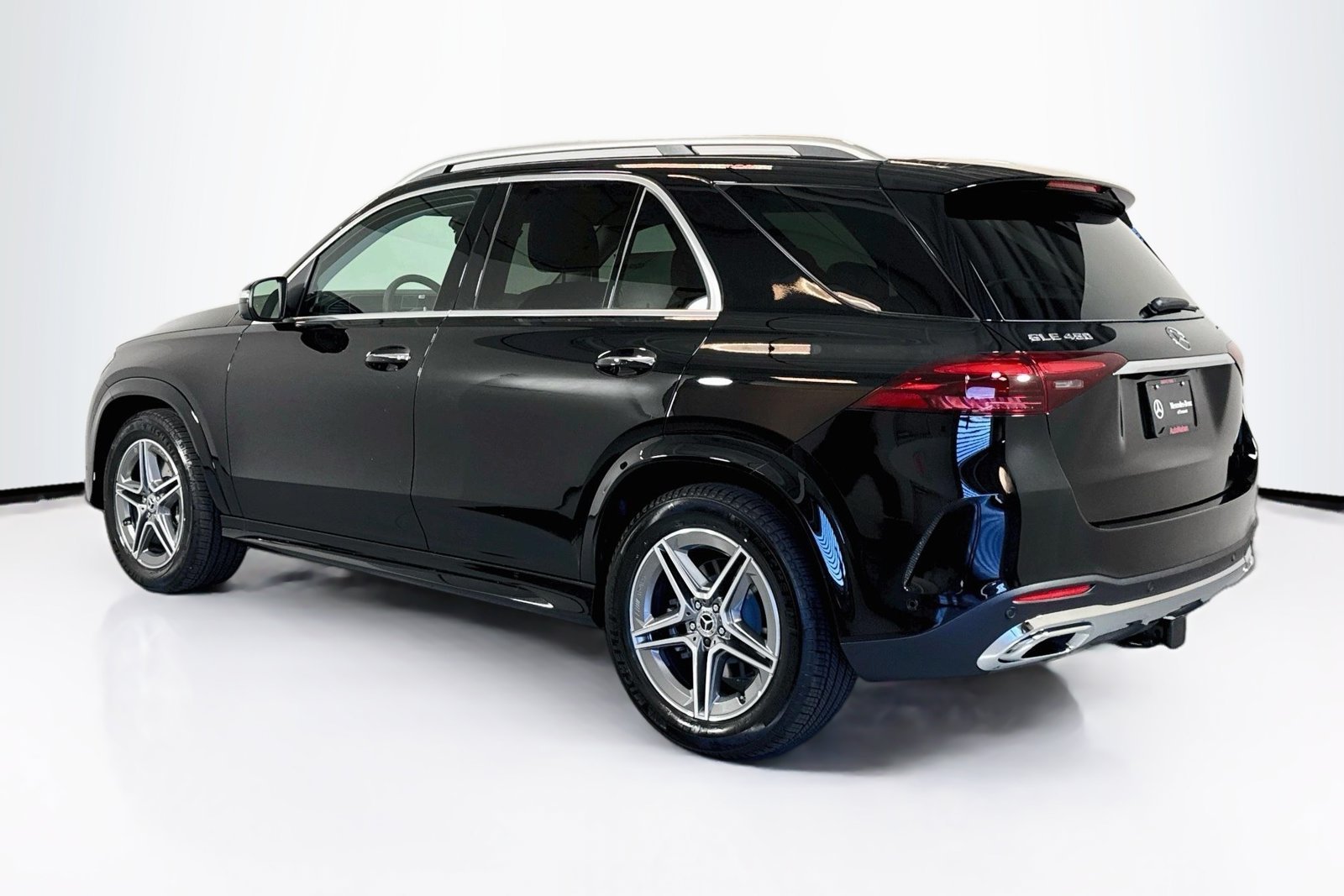New 2026 Black Mercedes-Benz GLE 450 image 7