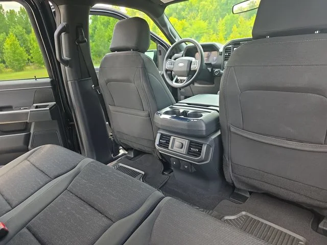 Used 2024 Black Ford XLT image 12