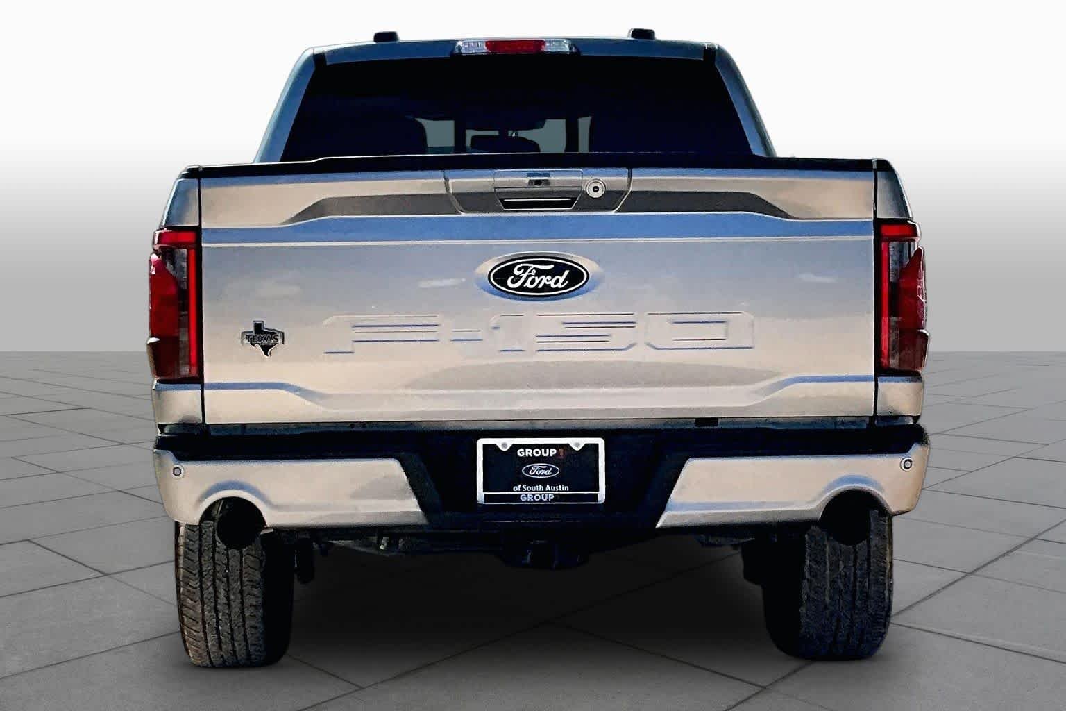 Certified Used 2024 Iconic Silver Metallic Ford XLT image 5