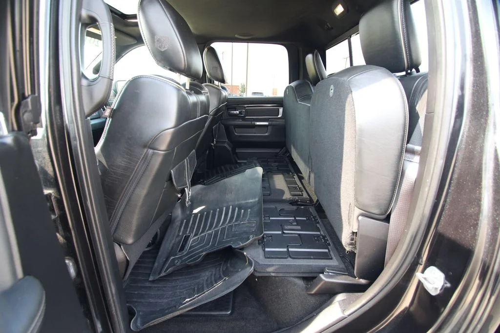 Used 2016 Black Ram Laramie Longhorn image 7