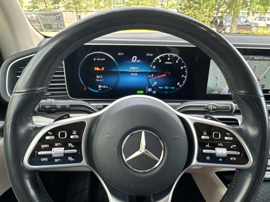 Used 2021 White Mercedes-Benz GLE 450 image 25