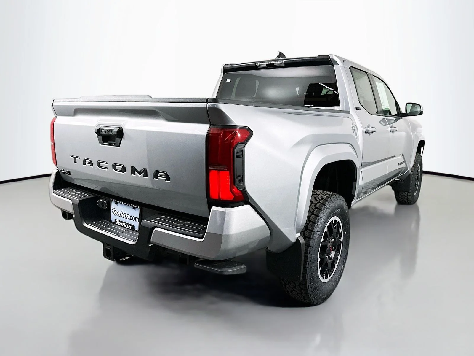 New 2025 Celestial Silver Metallic Toyota  SR5 image 7