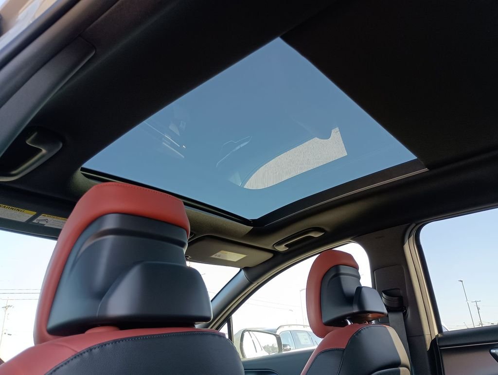 New 2026 Wolf Gray Kia SX Prestige image 28