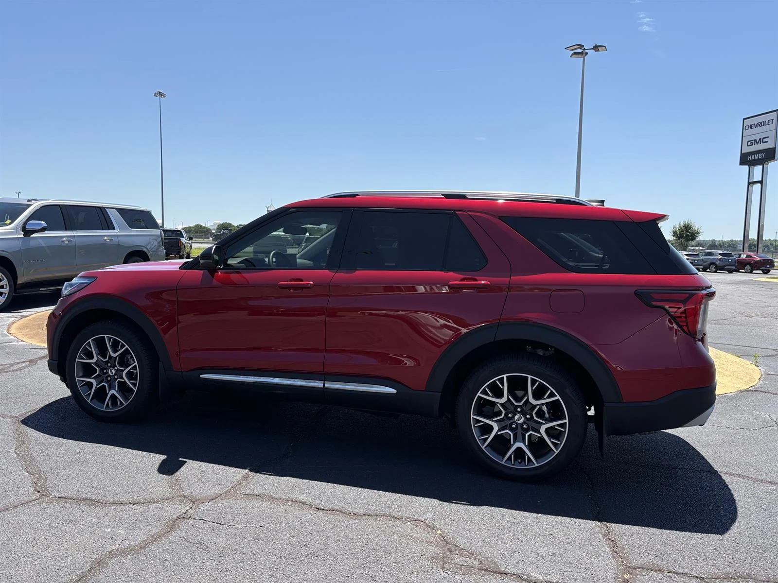 Used 2025 Red Ford Platinum image 10