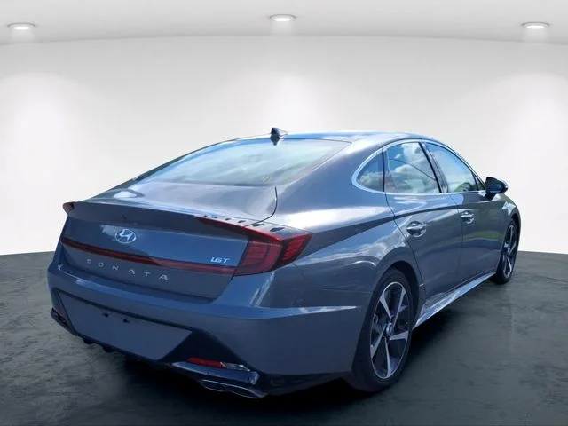Used 2022 Gray Hyundai SEL Plus image 13