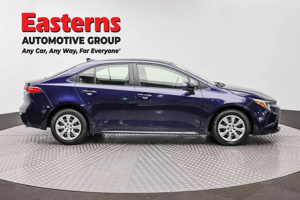 Used 2023 Blue Toyota LE image 4