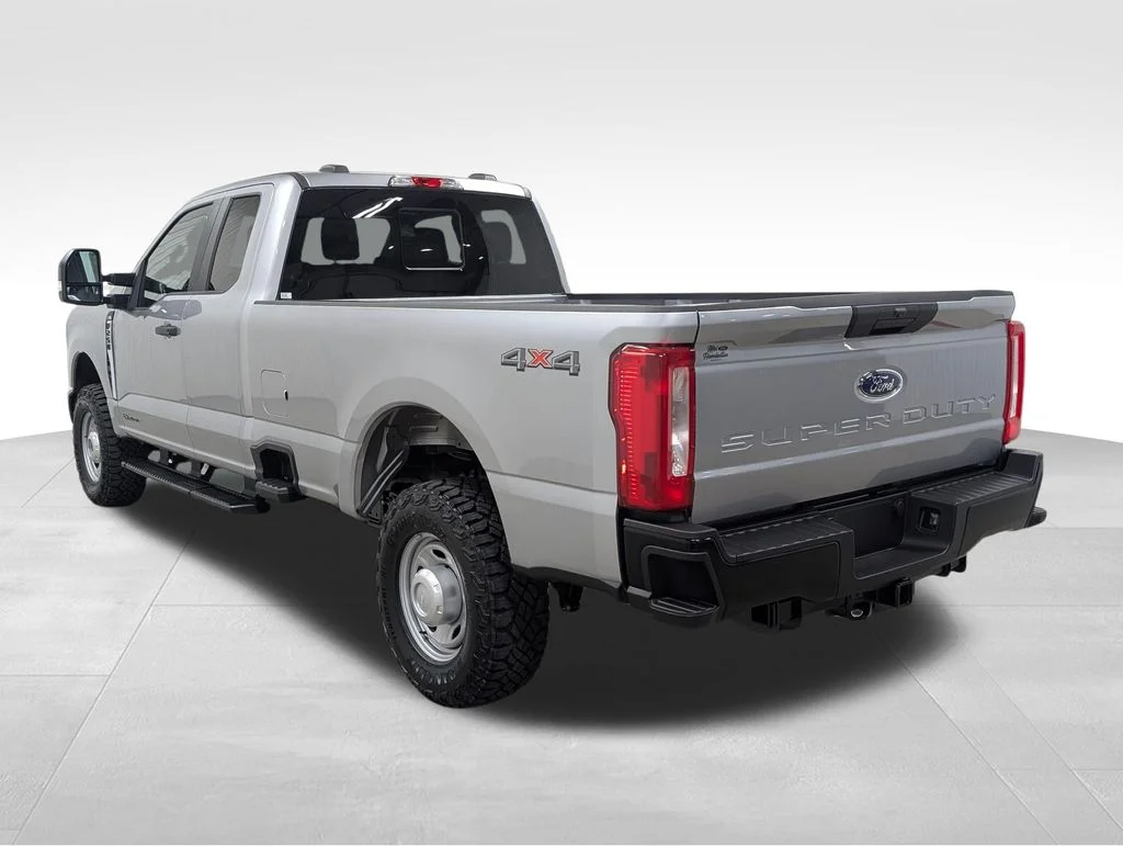 New 2026 Agate Black Metallic Ford F-250® XL image 26