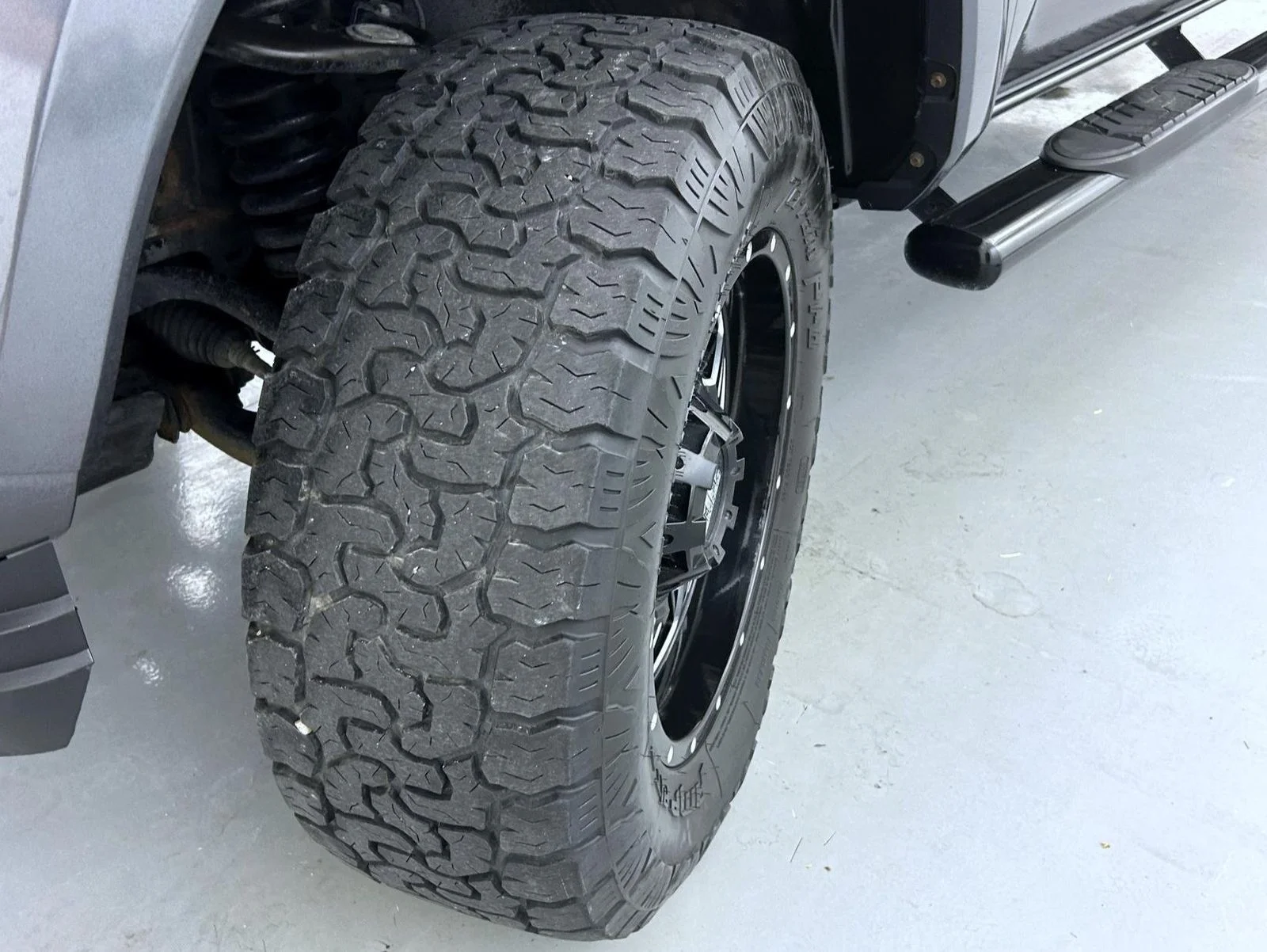 Used 2019 Gray Toyota SR5 image 23
