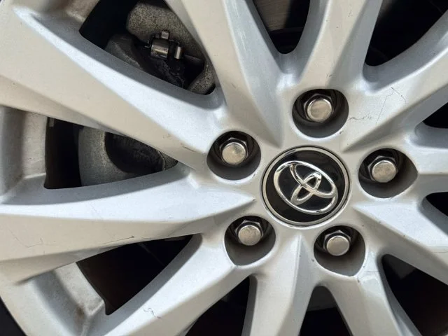 Used 2018 Red Toyota LE image 11
