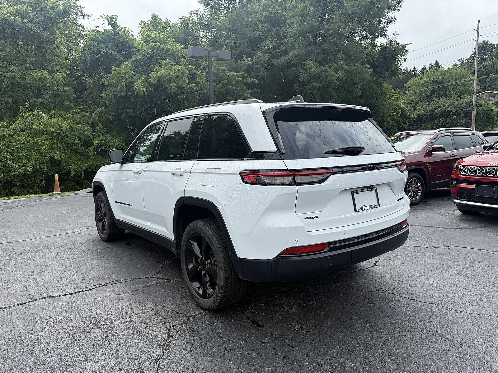 Used 2025 Bright White Clearcoat Jeep Limited image 4