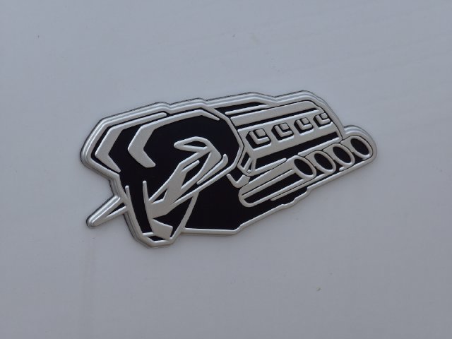 New 2026 Bright White Clear-Coat Exterior Paint RAM Laramie image 31