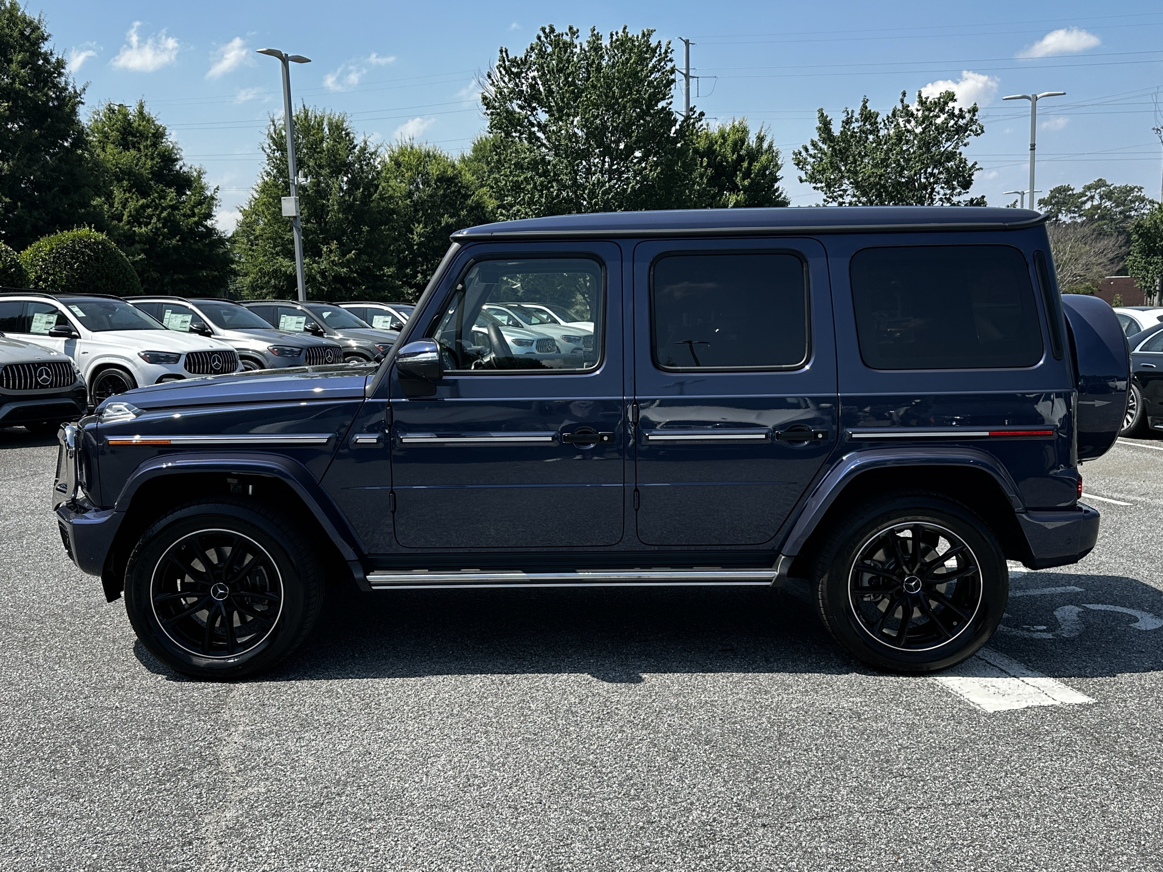 Certified Used 2025 Blue Mercedes-Benz G 550 image 5