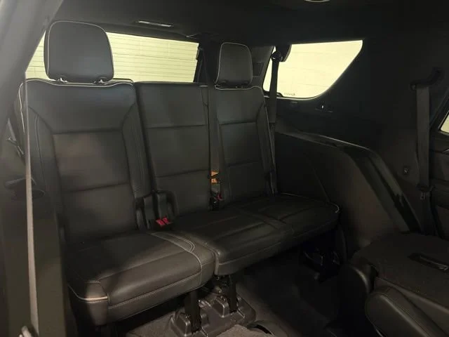 Used 2022 Black Chevrolet Premier image 36