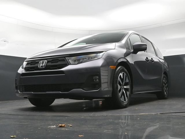 Certified Used 2025 Modern Steel Metallic Honda EX-L image 55