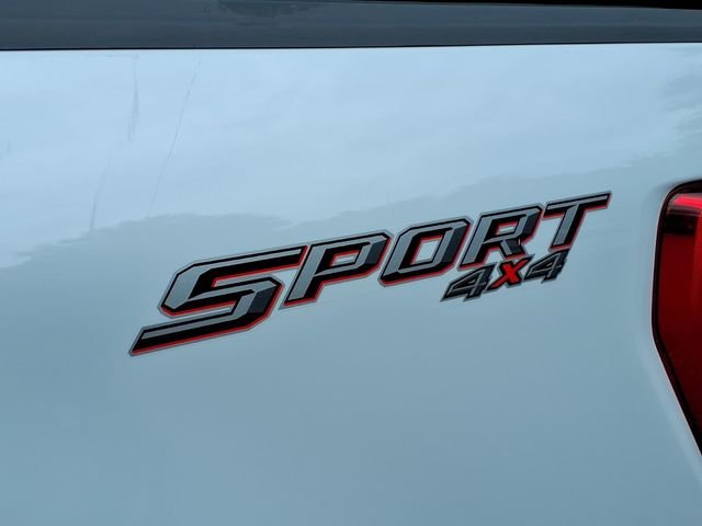 Used 2022 White Ford XLT image 11