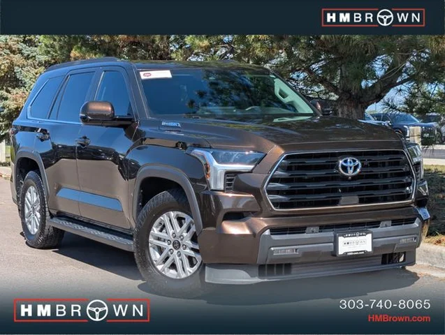 2024 Toyota Sequoia SR5