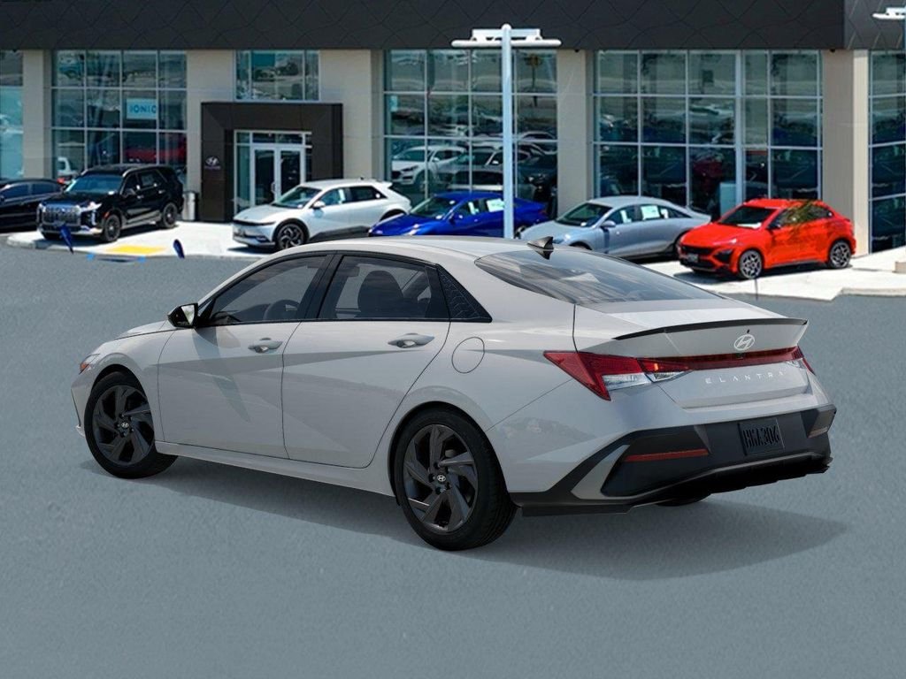 New 2026 White Hyundai SEL Sport image 4