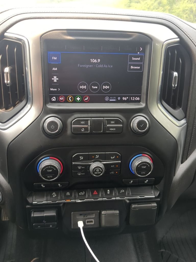 Used 2022 Blue Chevrolet LT image 12