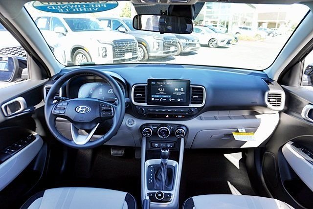 Used 2026 Black Hyundai SEL image 18