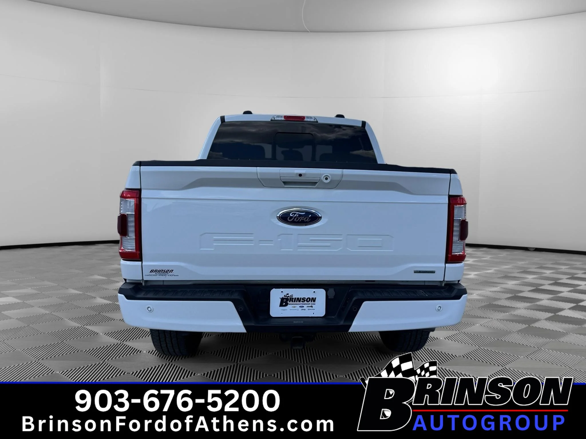 Certified Used 2023 Oxford White Ford LARIAT image 6