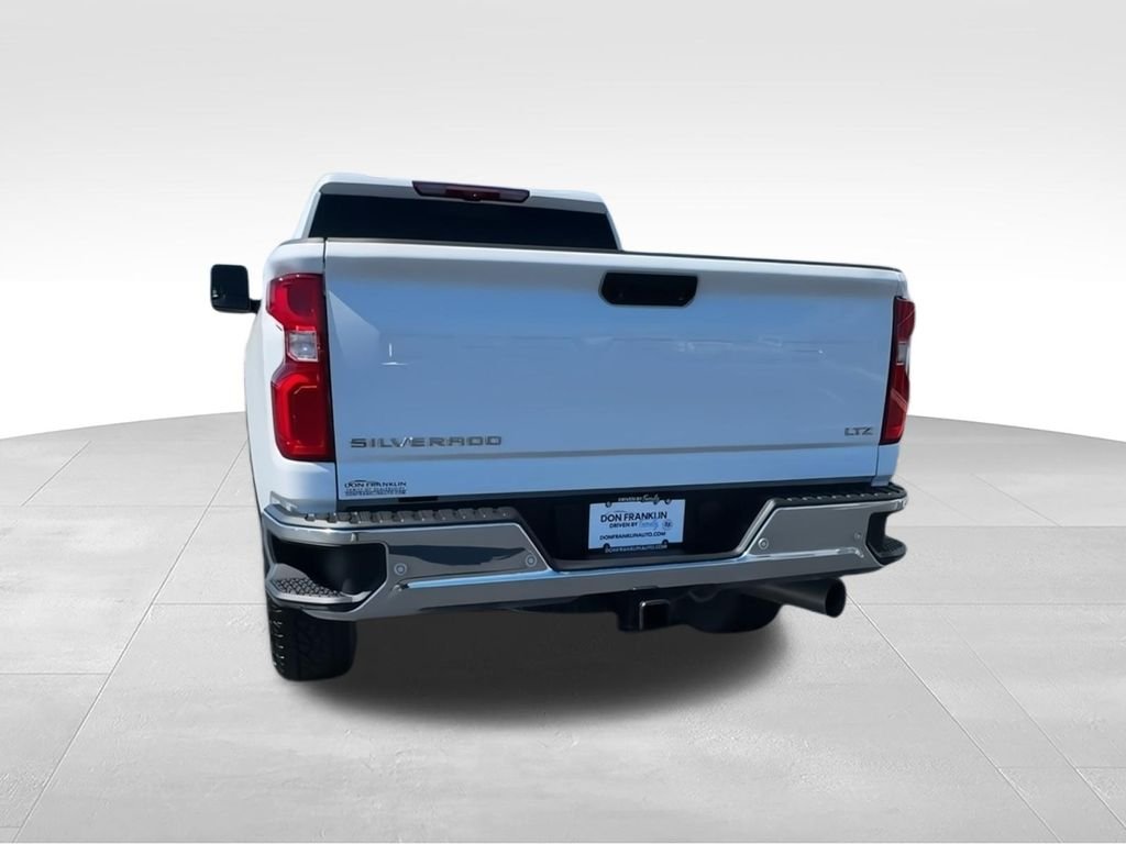 Used 2024 White Chevrolet LTZ image 7