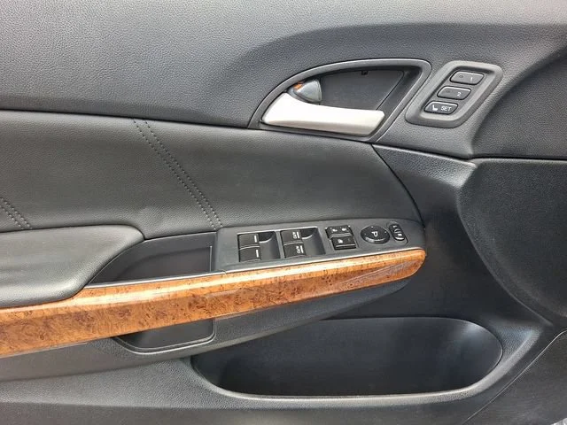 Used 2011 Blue Honda 3.5 EX-L image 13