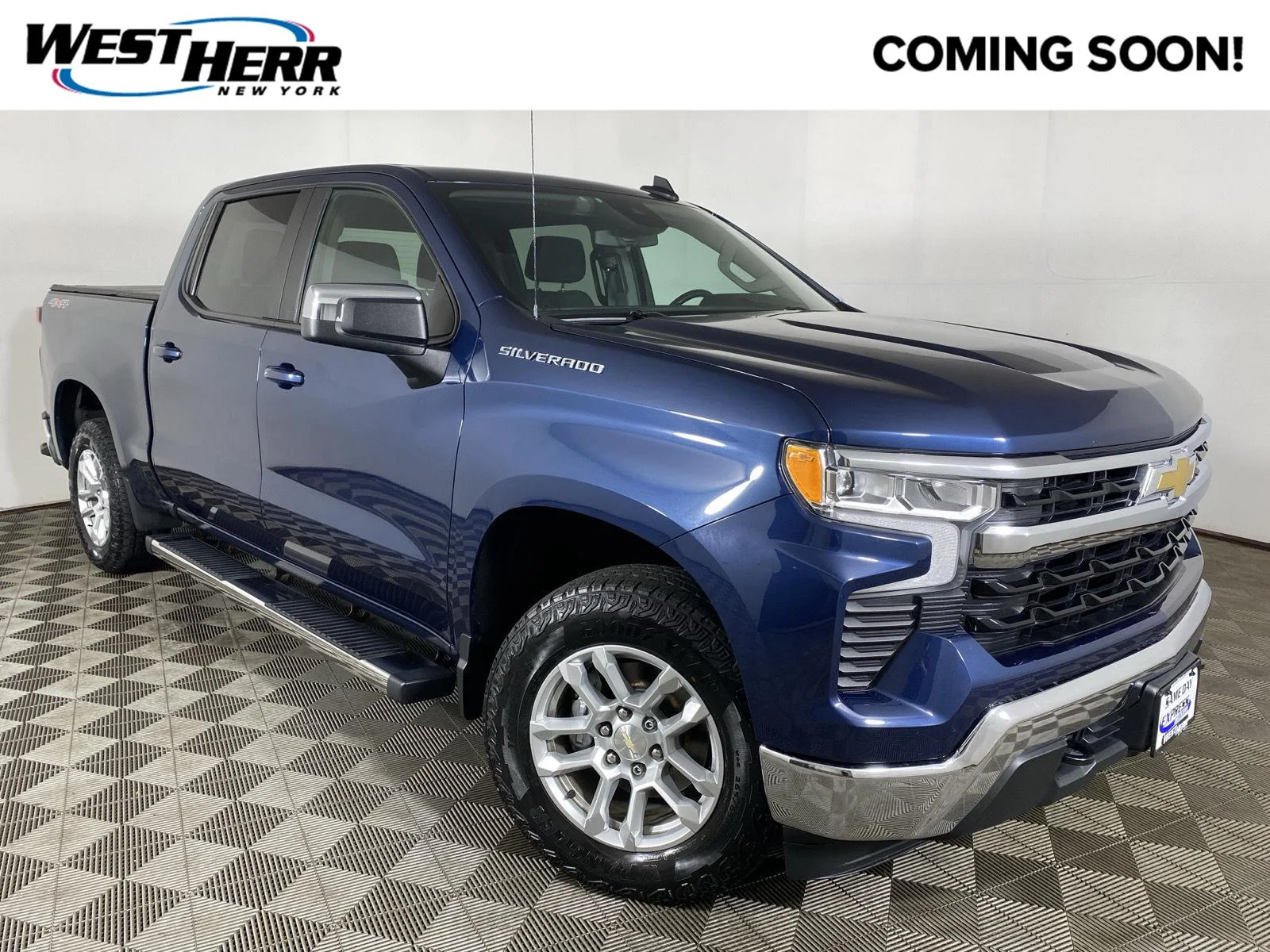 Used 2022 Northsky Blue Metallic Chevrolet LT image 1