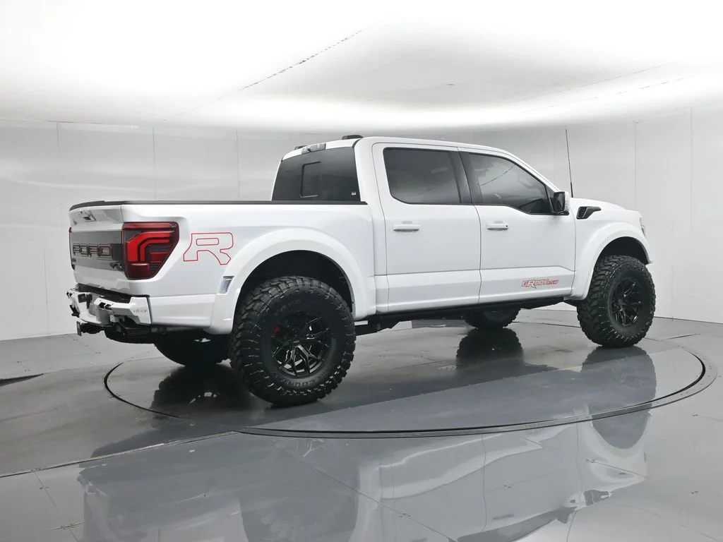 New 2026 Oxford White Ford Raptor image 31
